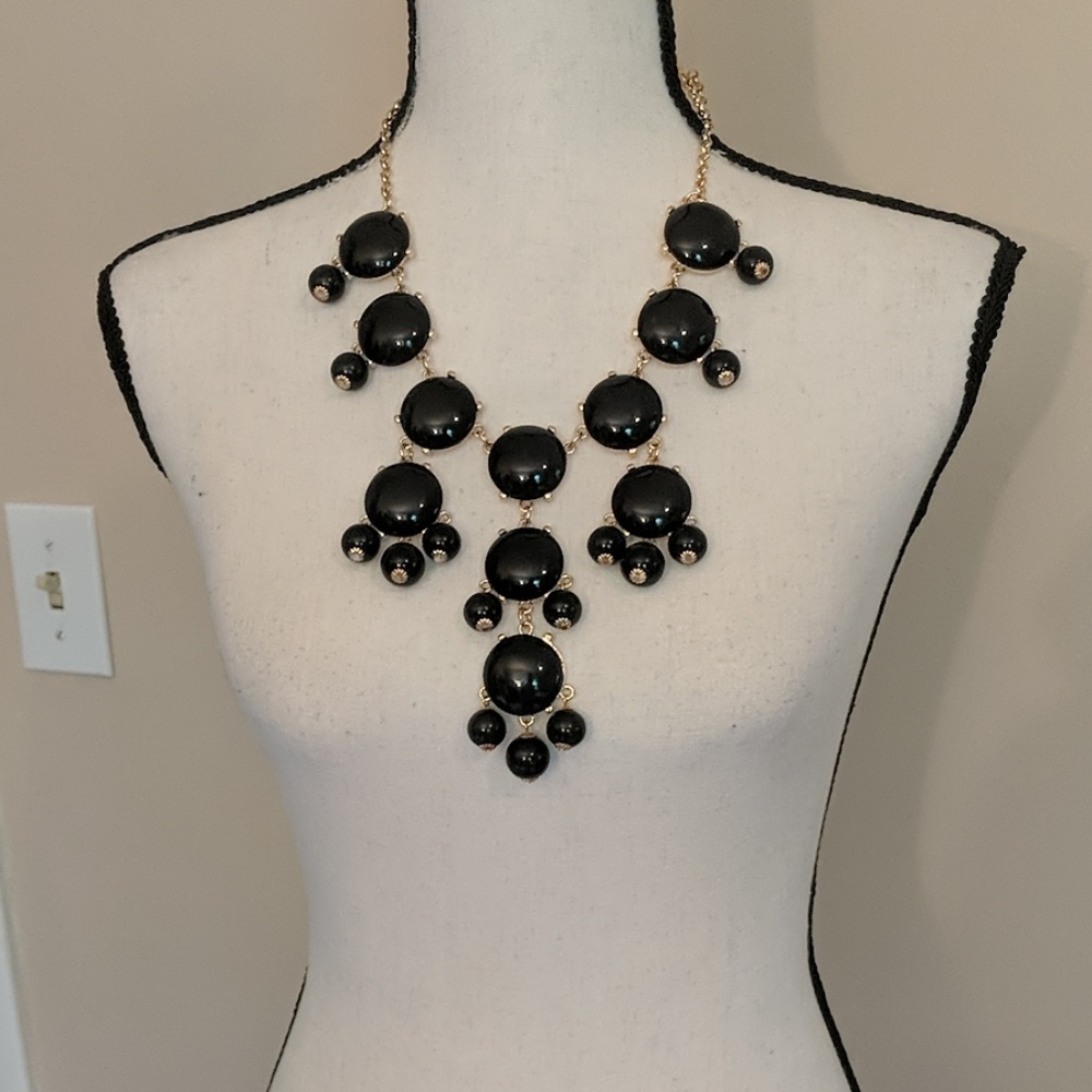 NWOT Necklace